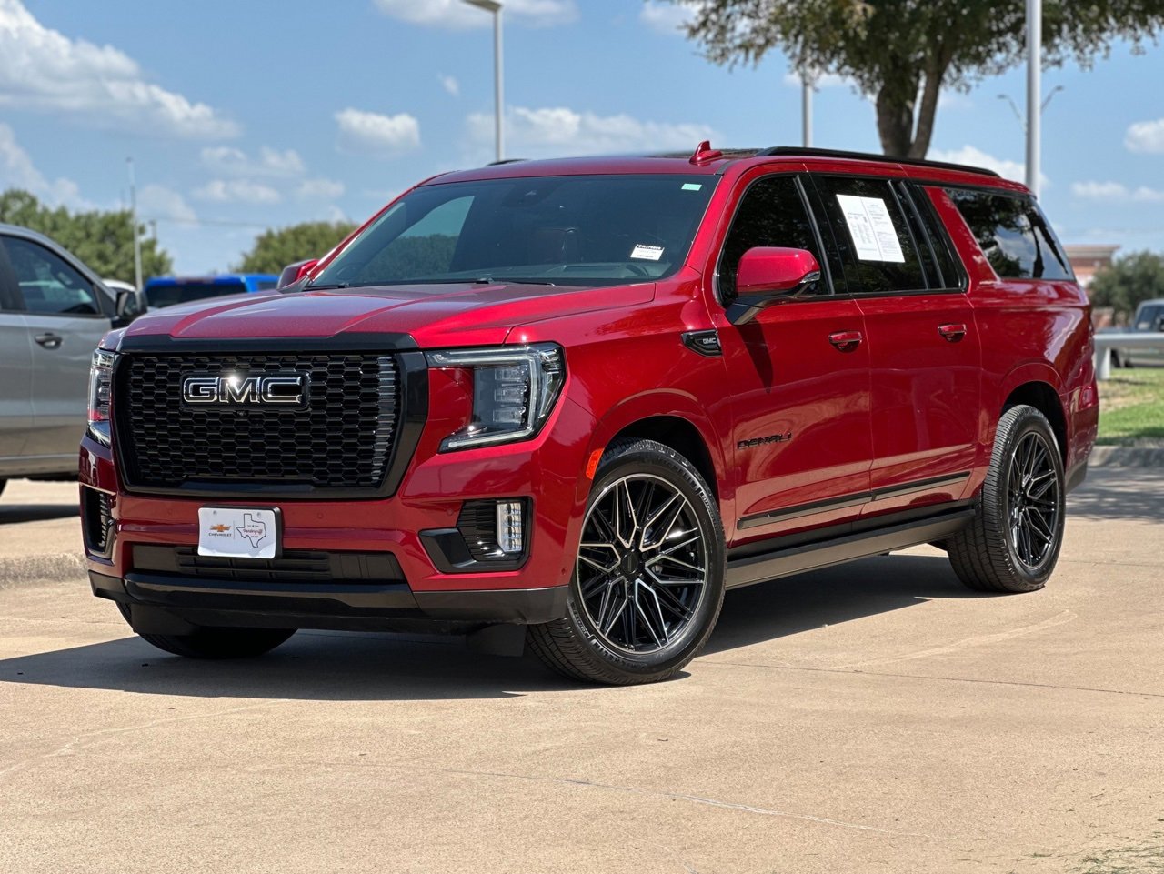 2023 Gmc Yukon XL Denali Ultimate photo 3