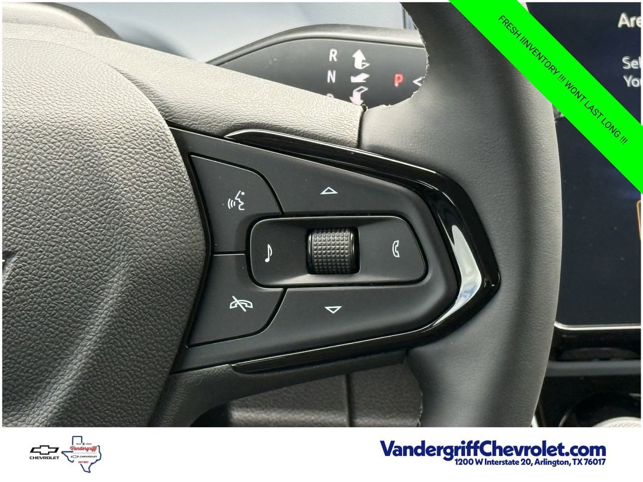 2027 Chevrolet Bolt LT - Photo 14