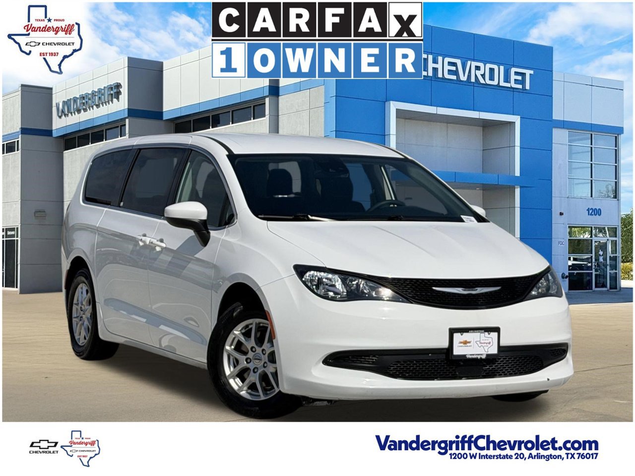 2023 Chrysler Voyager