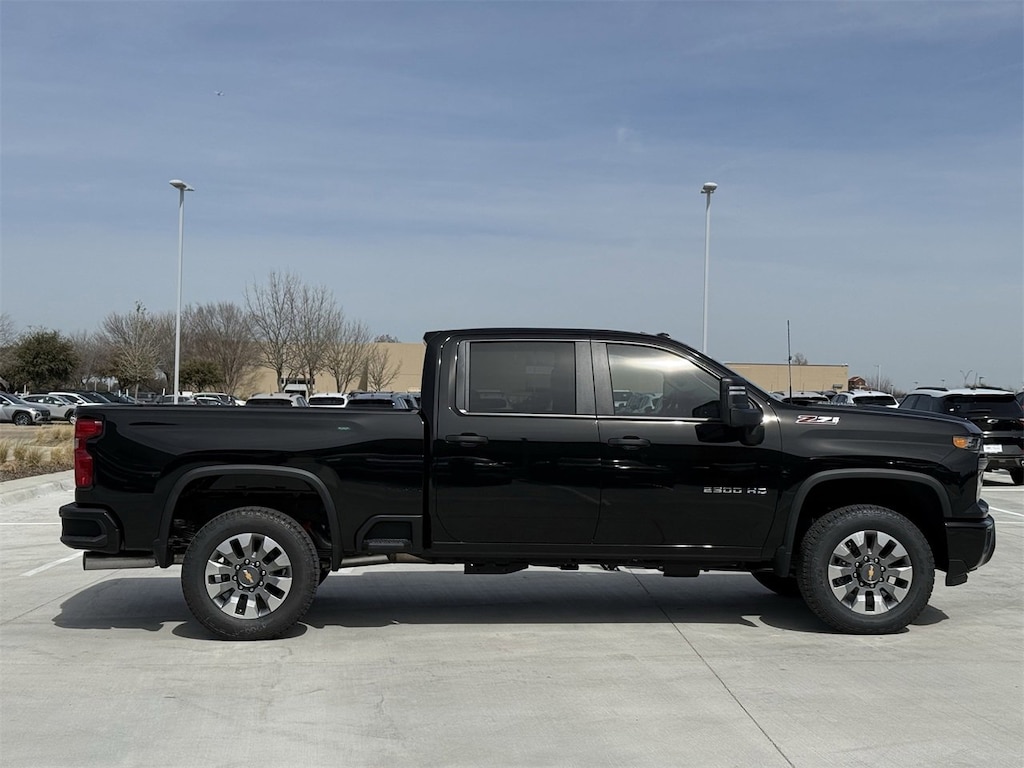 New 2026 Chevrolet Silverado 2500 HD Custom Truck Crew Cab