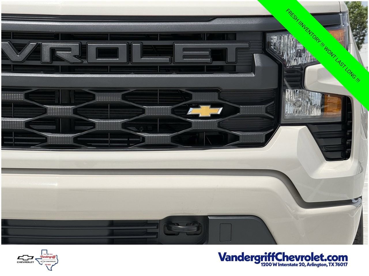 New 2026 White Sands Chevrolet Custom image 8