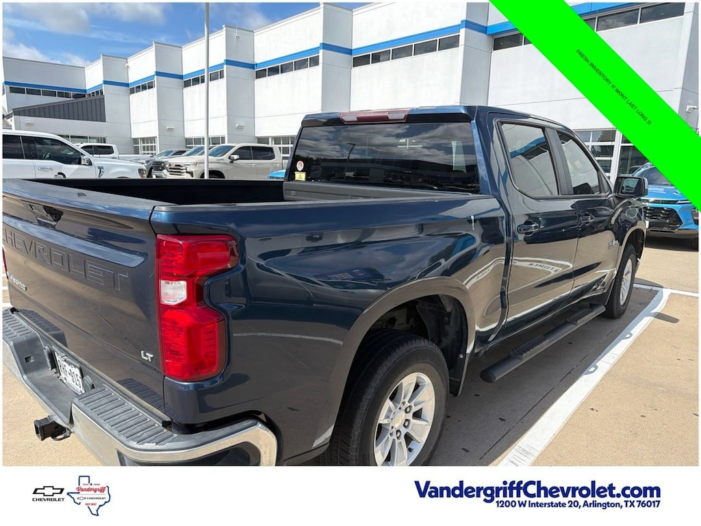 Used 2020 Chevrolet Silverado 1500 LT Truck Crew Cab
