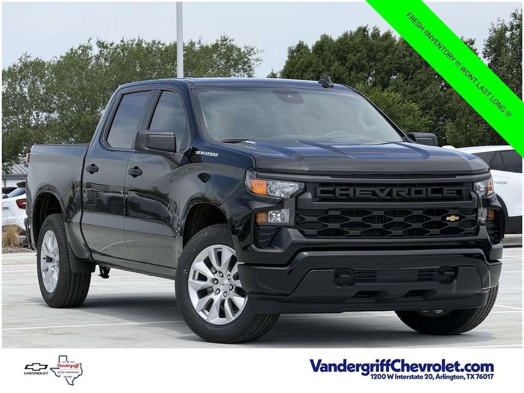 New 2026 Chevrolet Silverado 1500 Custom Truck Crew Cab