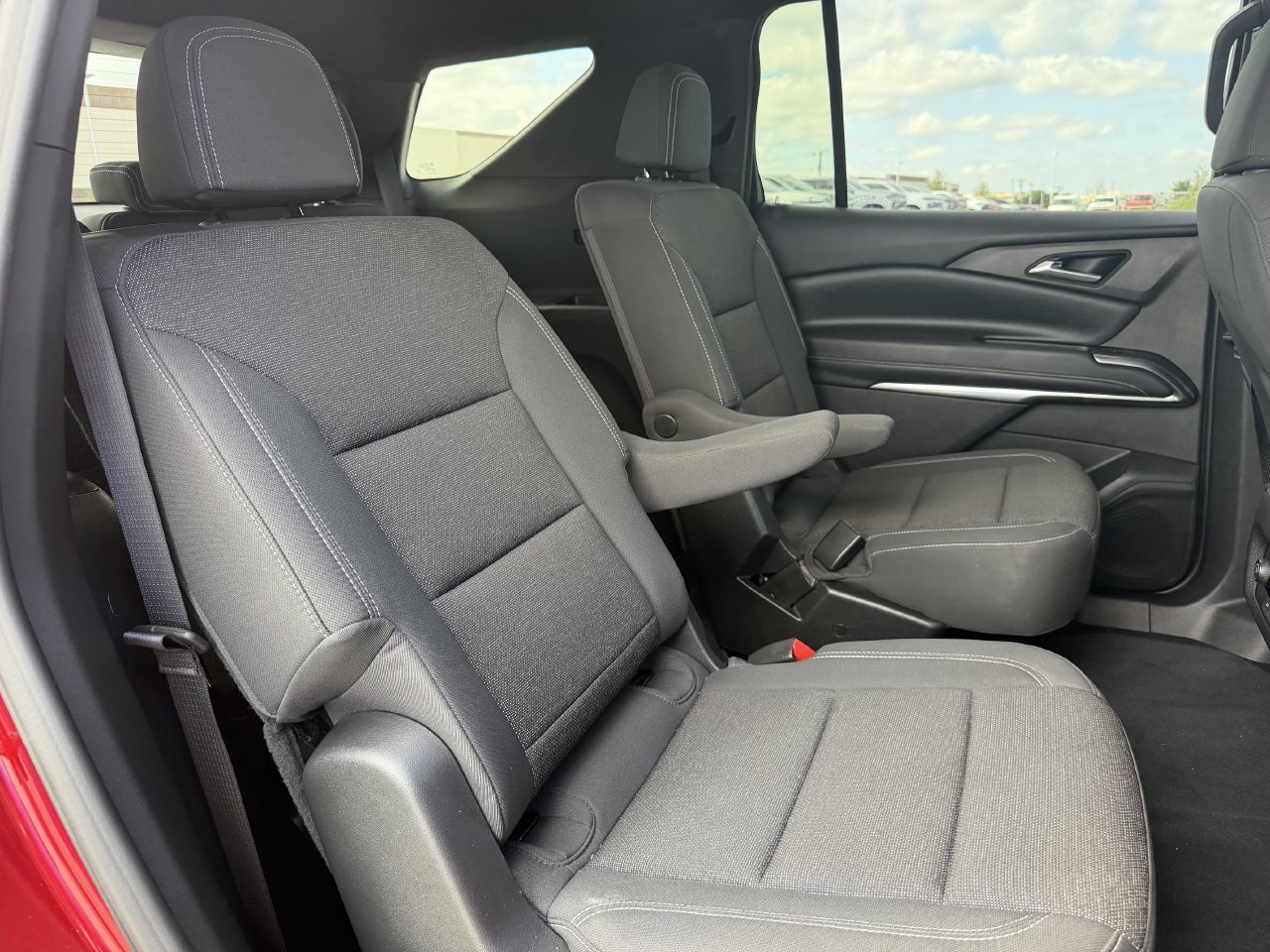2026 Chevrolet Traverse LT - Photo 28