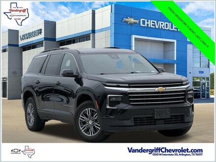 2025 Chevrolet Traverse LT SUV