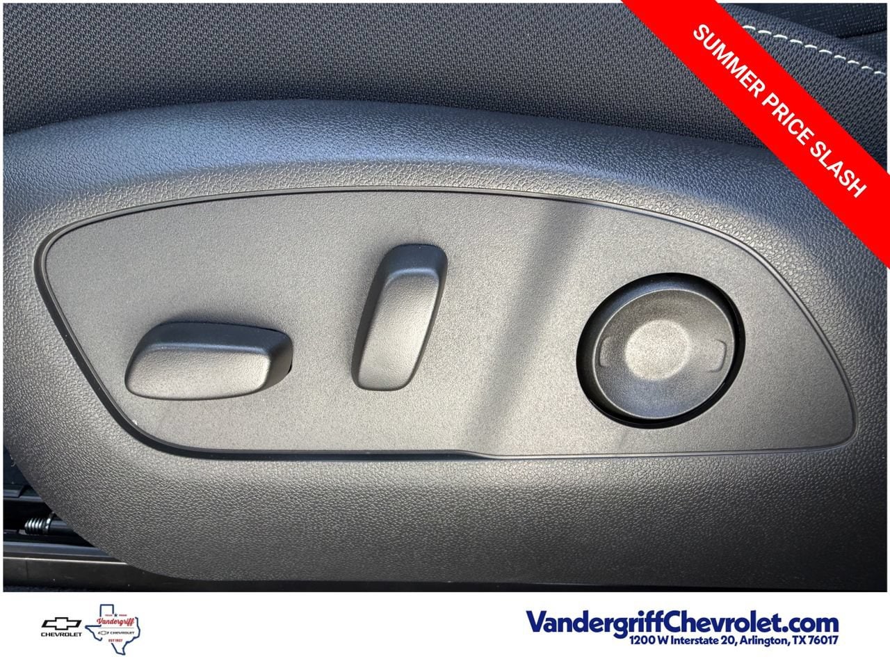 2026 Chevrolet Traverse LT - Photo 22