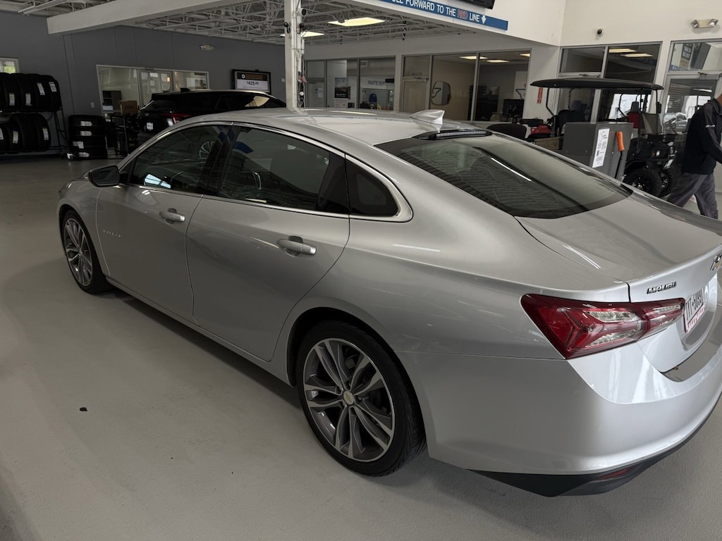Used 2021 Chevrolet Malibu LT Sedan