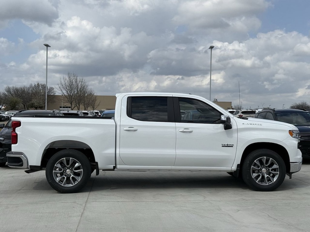 New 2026 Chevrolet Silverado 1500 LT Truck Crew Cab
