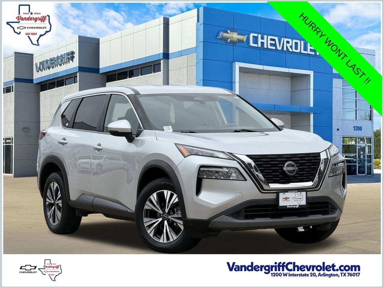 2022 Nissan Rogue SV
