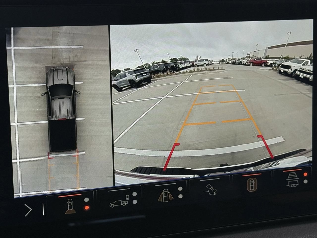 2024 GMC Sierra 2500HD AT4 - Photo 16