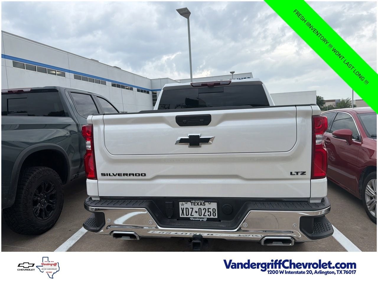 2025 Chevrolet Silverado 1500 LTZ - Photo 9