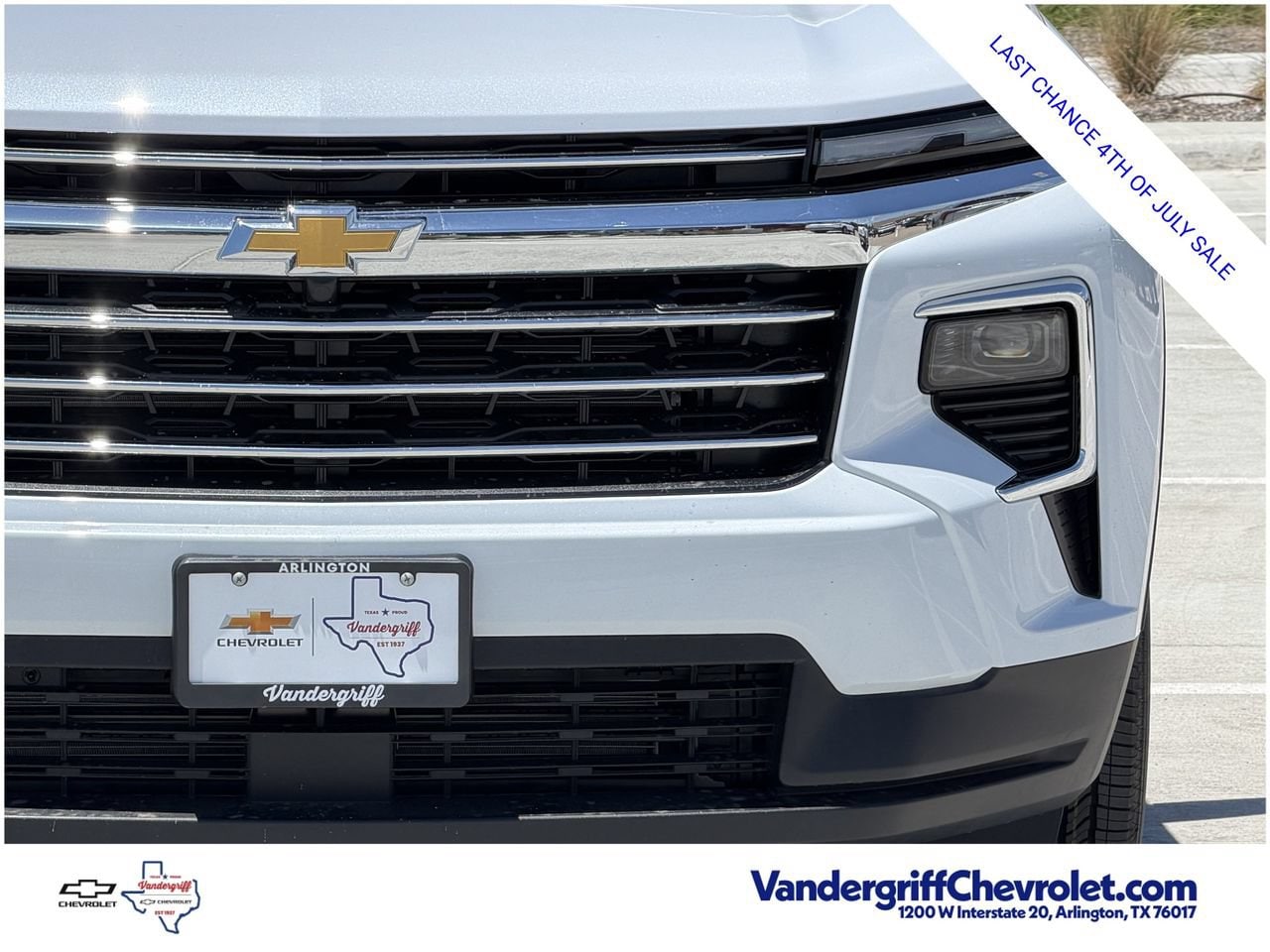 2026 Chevrolet Traverse LT - Photo 8