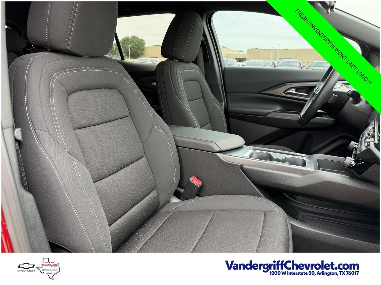 2025 Chevrolet Equinox EV 1LT - Photo 25