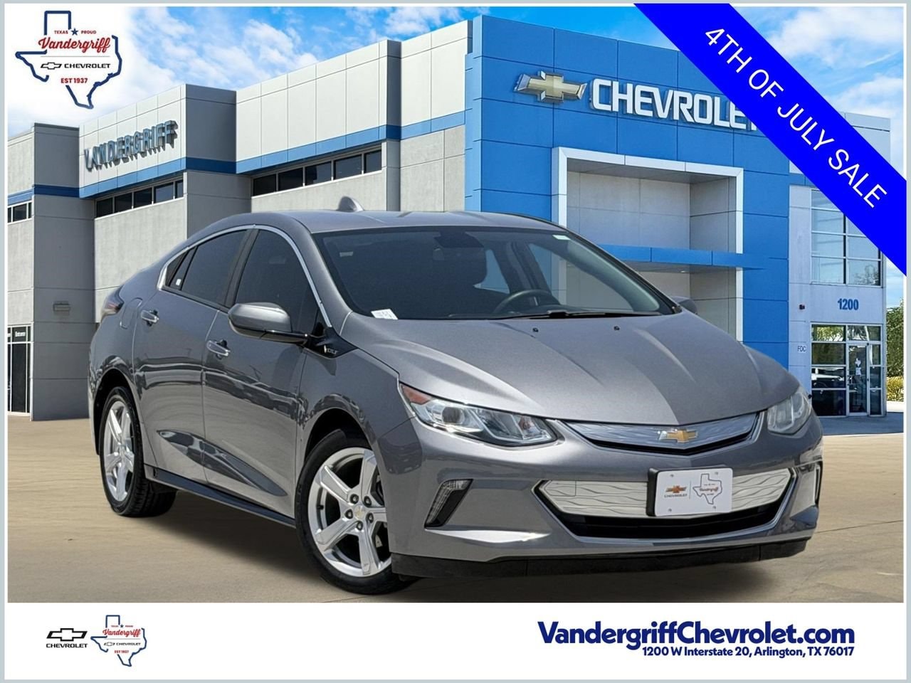2018 Chevrolet Volt LT's photo