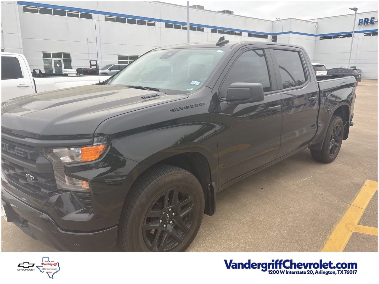 2025 Chevrolet Silverado 1500 Truck Crew Cab 