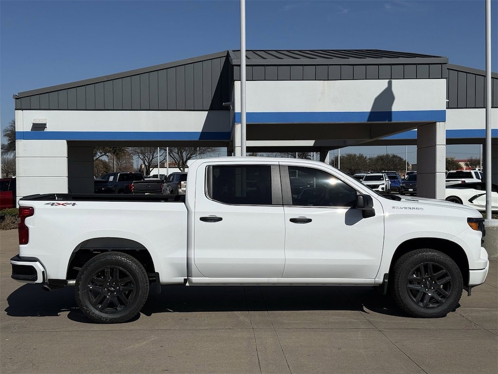 New 2026 Chevrolet Silverado 1500 Custom Truck Crew Cab