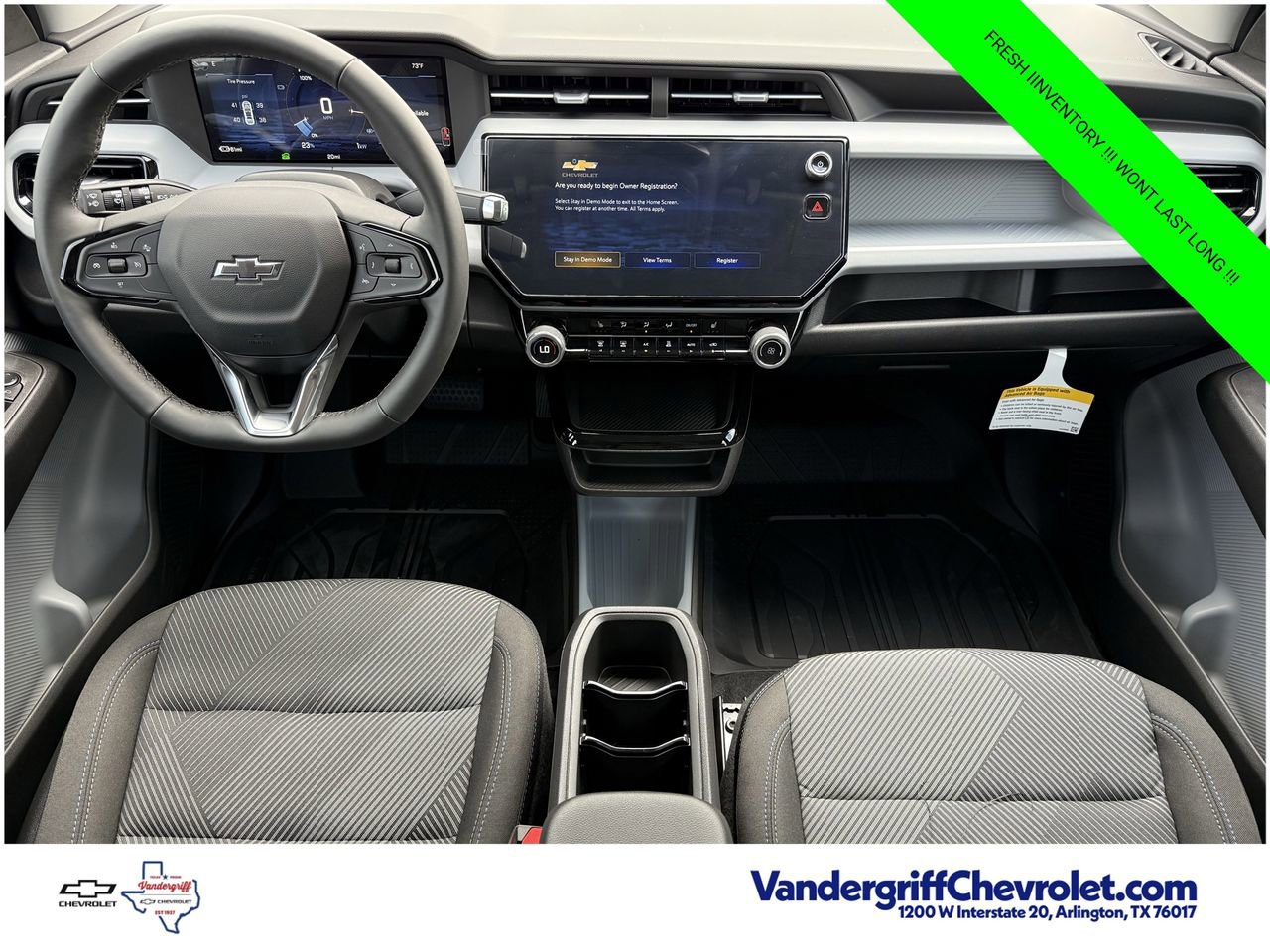 2027 Chevrolet Bolt LT - Photo 10