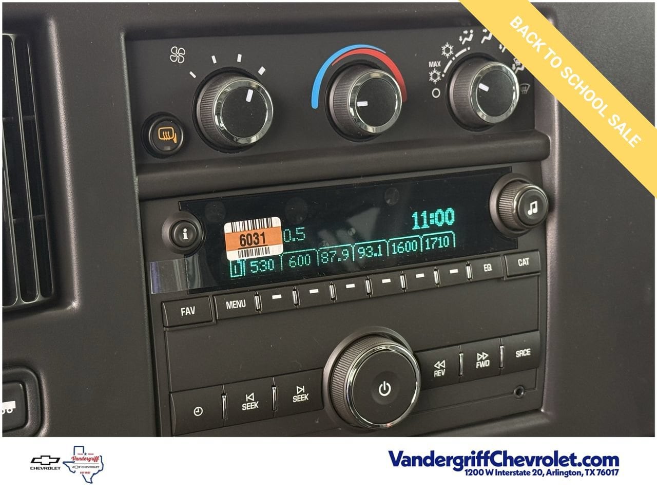 2026 Chevrolet Express Cargo Work Van - Photo 14