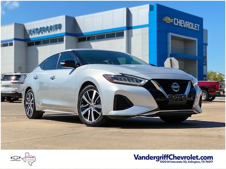 2021 Nissan Maxima SV Sedan 2021 Nissan Maxima SV Sedan