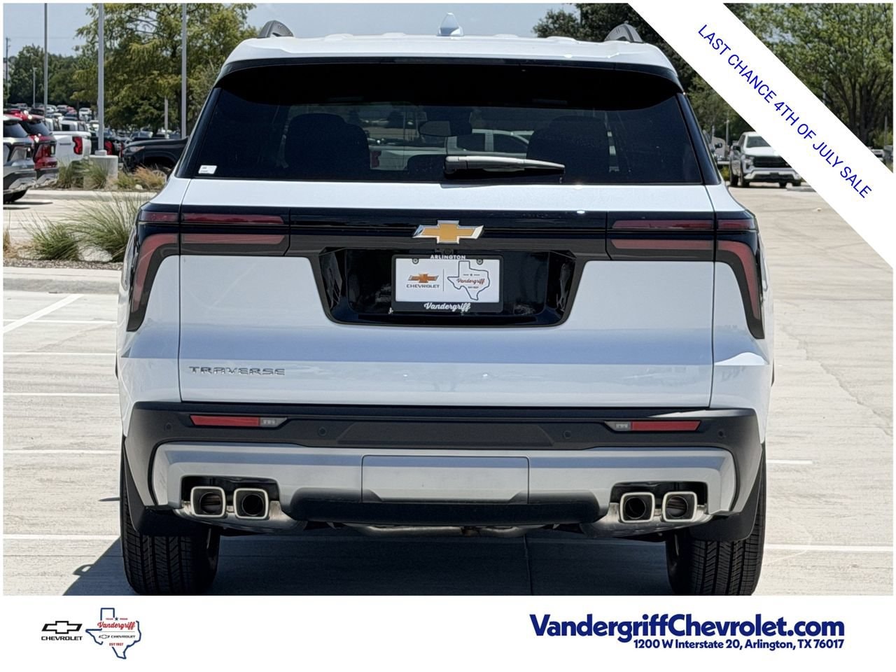 2026 Chevrolet Traverse LT - Photo 5