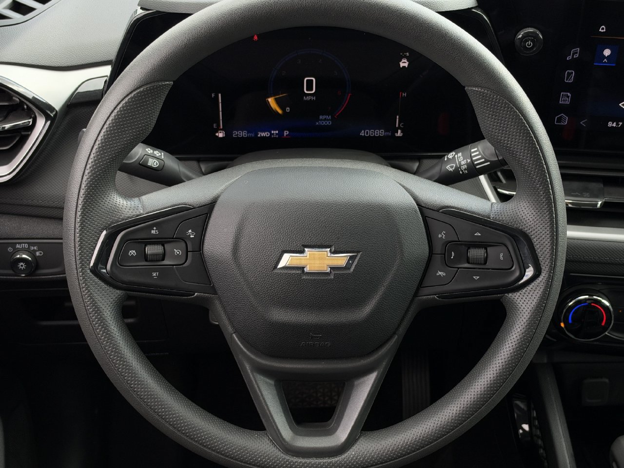 2025 Chevrolet Trailblazer LT - Photo 12