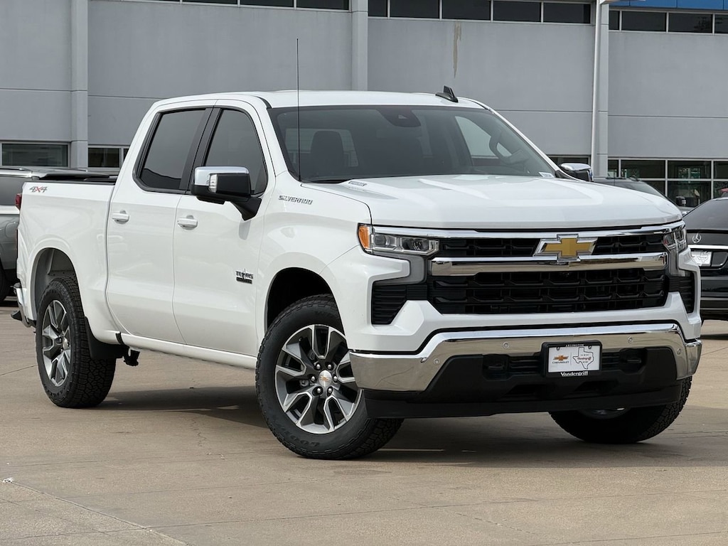 New 2026 Chevrolet Silverado 1500 LT Truck Crew Cab