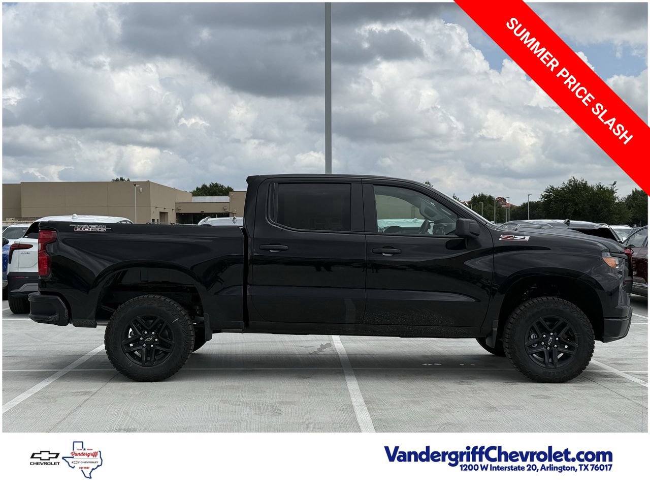 2026 Chevrolet Silverado 1500 Custom Trail Boss - Photo 3
