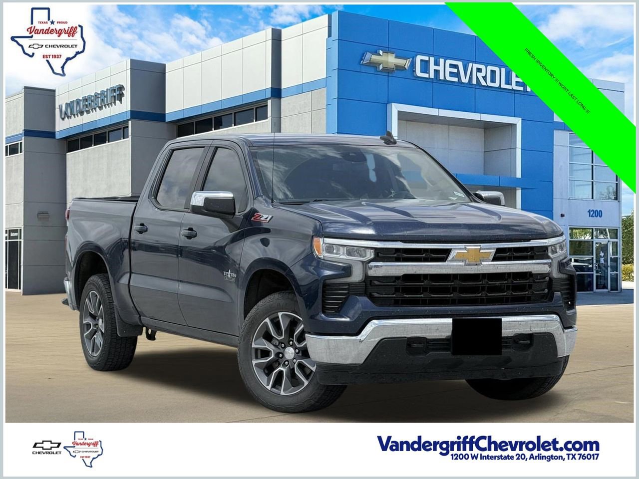 2022 Chevrolet Silverado 1500 LT 4X4 Crew Cab Short Box's photo