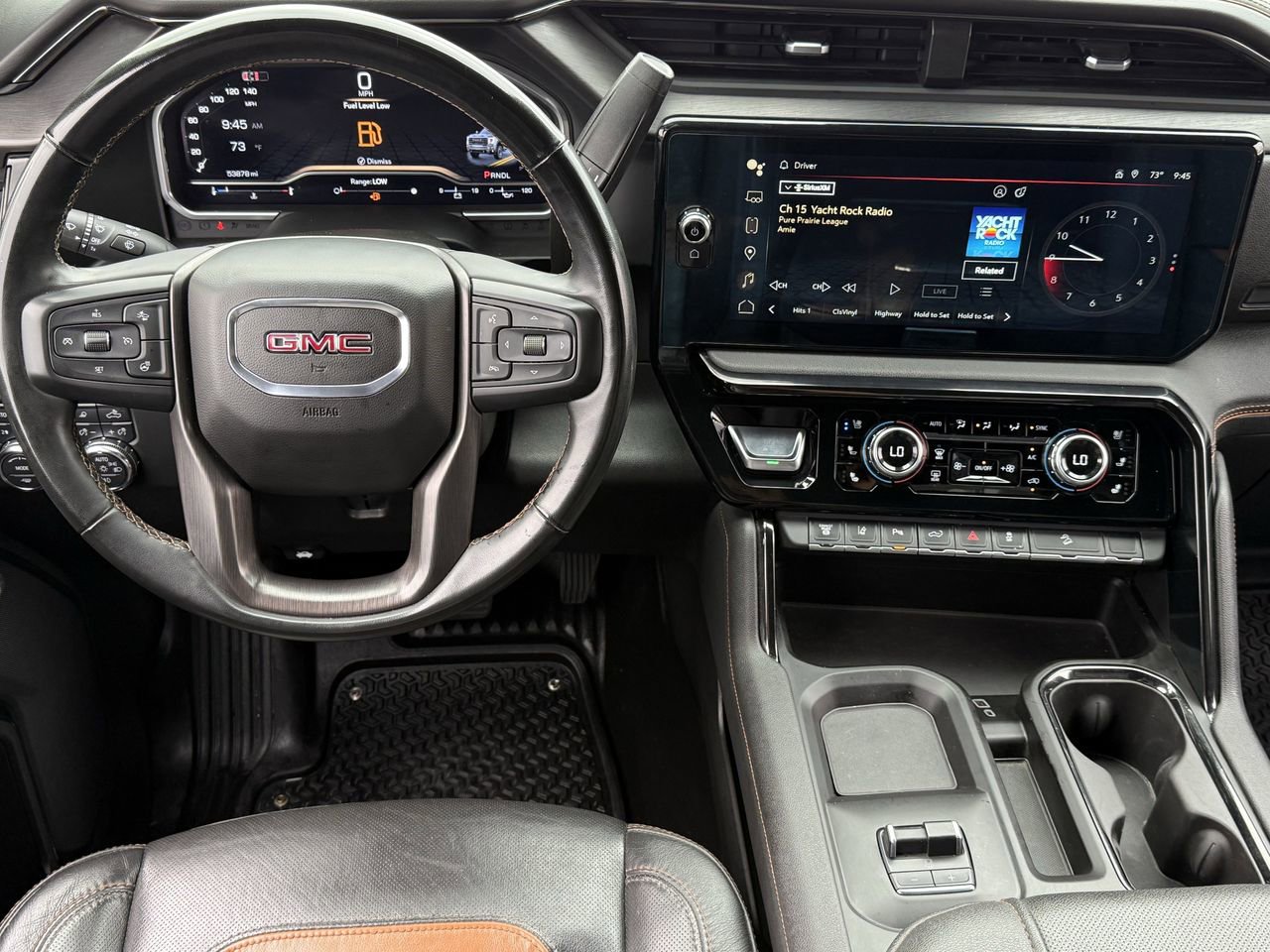 2024 GMC Sierra 2500HD AT4 - Photo 11