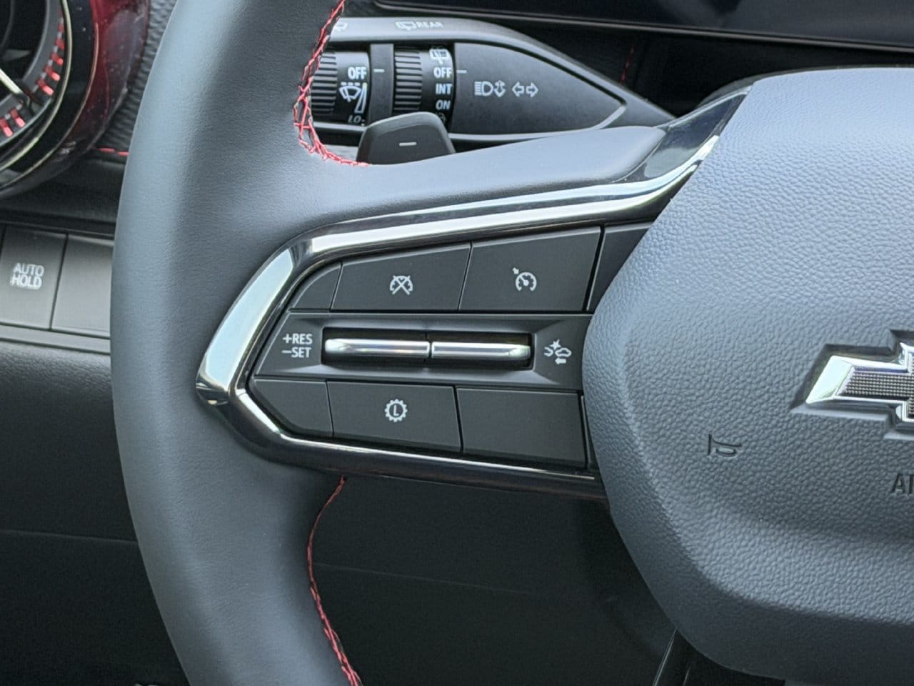 2027 Chevrolet Equinox RS - Photo 13