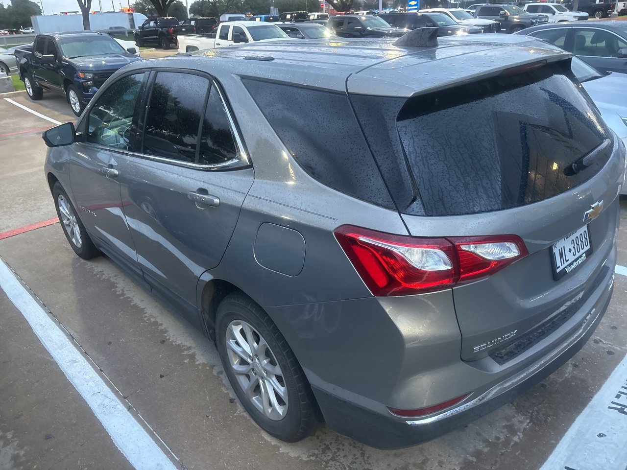 2018 Chevrolet Equinox LT photo 4