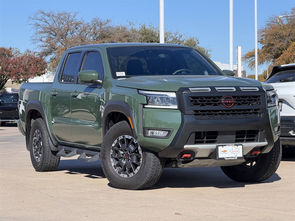 Used 2025 Nissan Frontier PRO-4X Truck Crew Cab