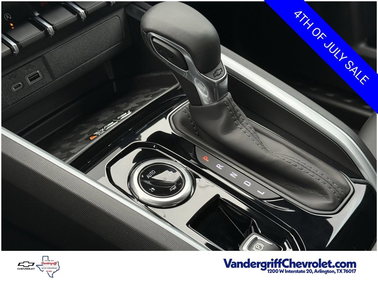 2026 Chevrolet Colorado LT - Photo 17