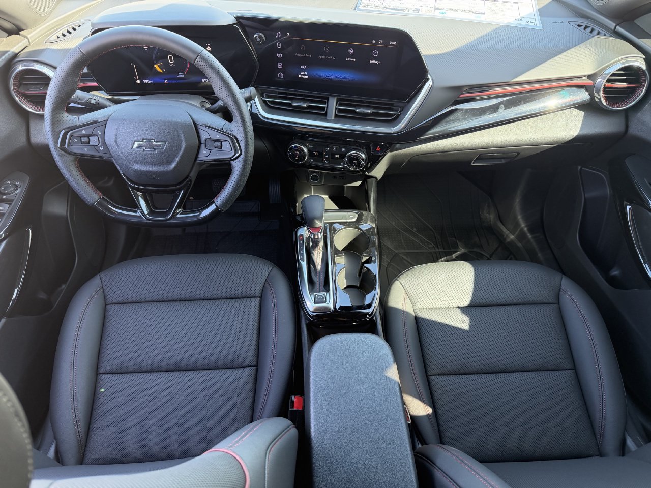 2026 Chevrolet Trax RS - Photo 9