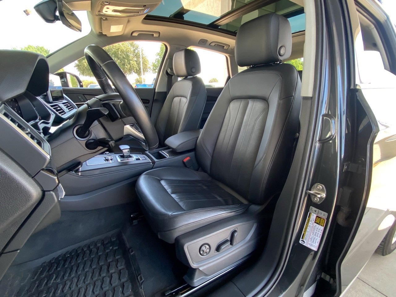 2019 Audi Q5 Premium Plus photo 3