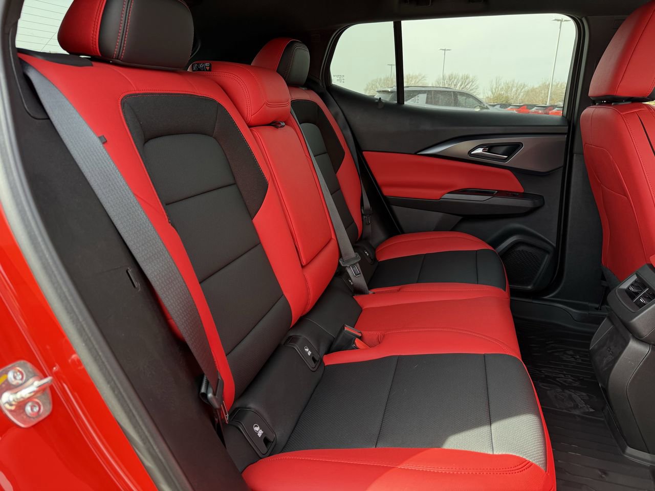 2026 Chevrolet Equinox EV RS - Photo 24