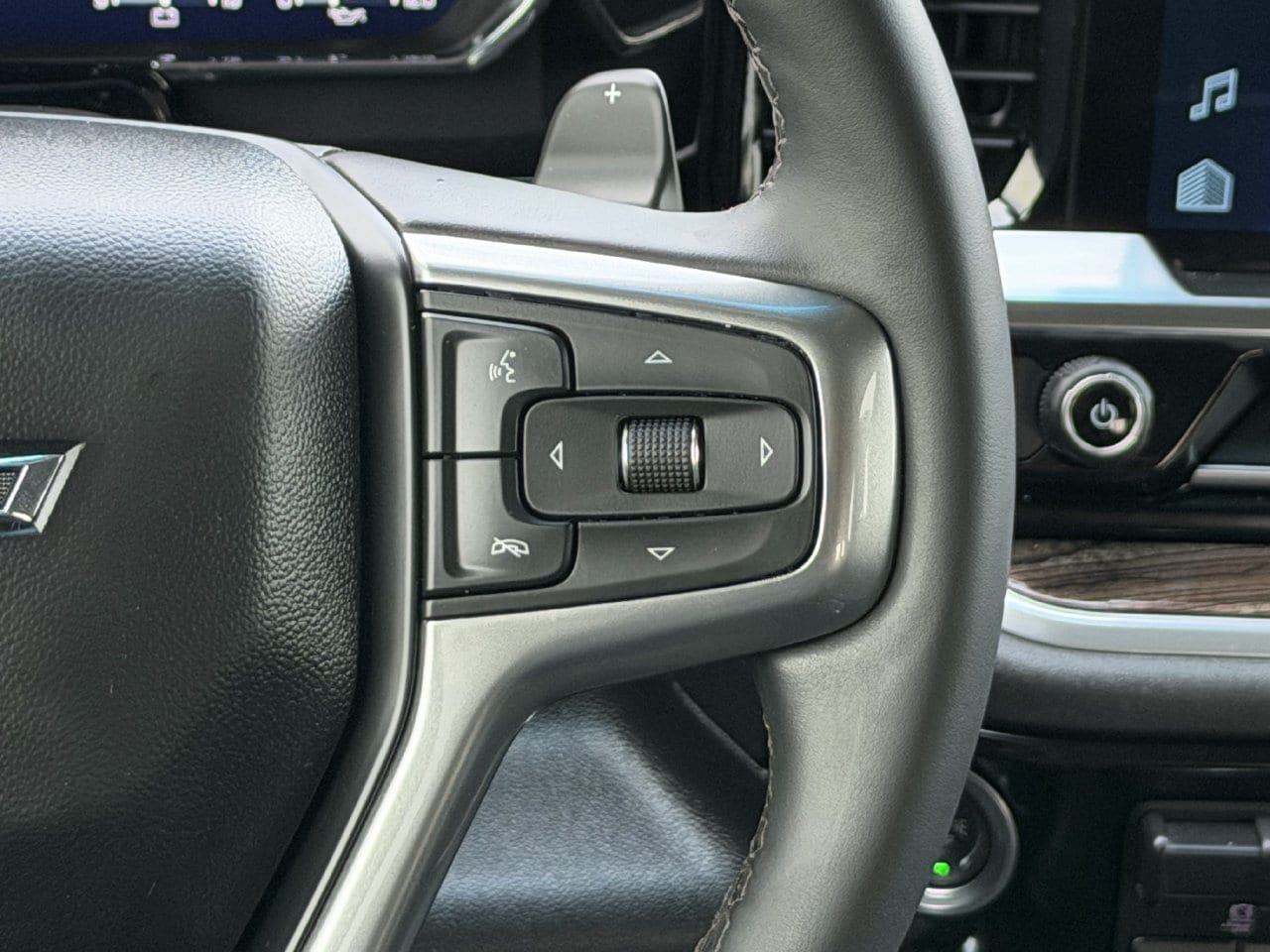 2025 Chevrolet Silverado 1500 LT Trail Boss - Photo 14