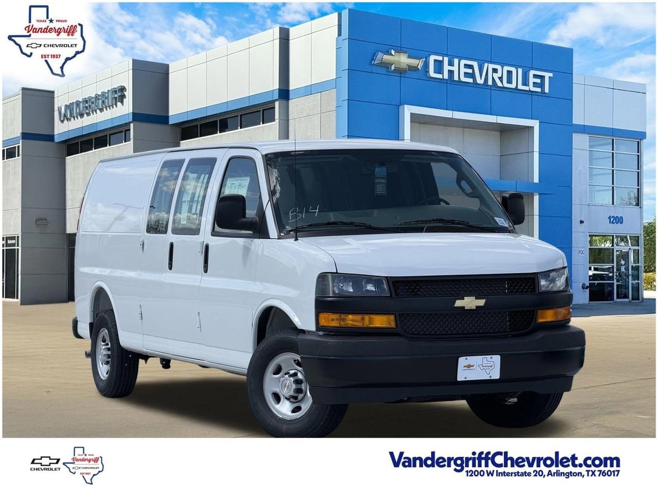 2026 Chevrolet Express 2500 Extended Work Van HD's photo
