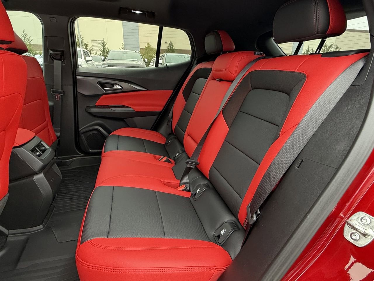 2026 Chevrolet Equinox EV RS - Photo 24