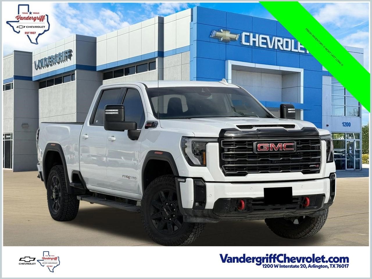 2025 GMC Sierra 2500HD AT4 - Photo 1