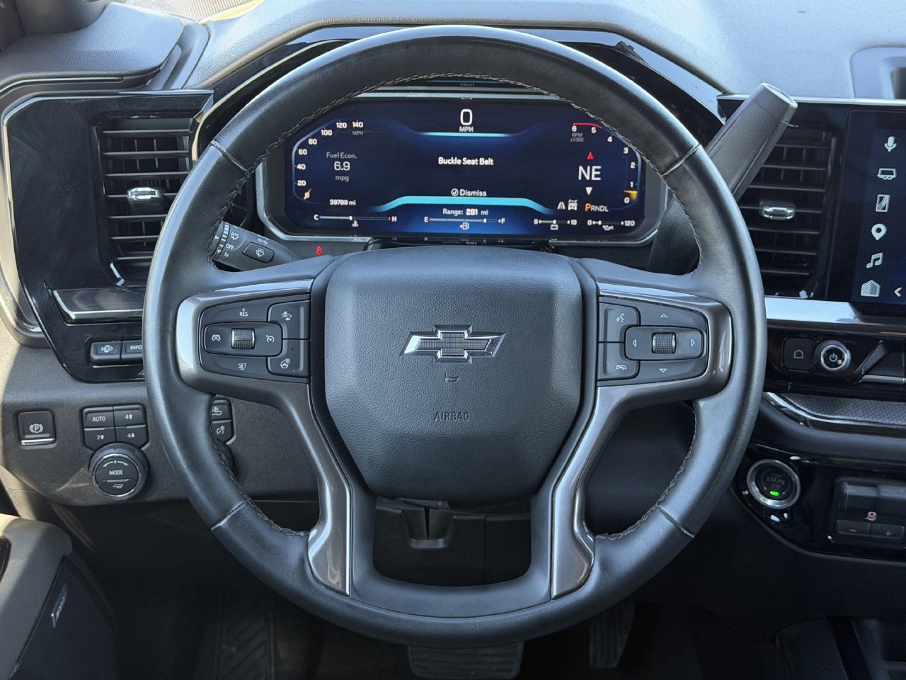 2026 Chevrolet Silverado 2500HD ZR2 - Photo 12