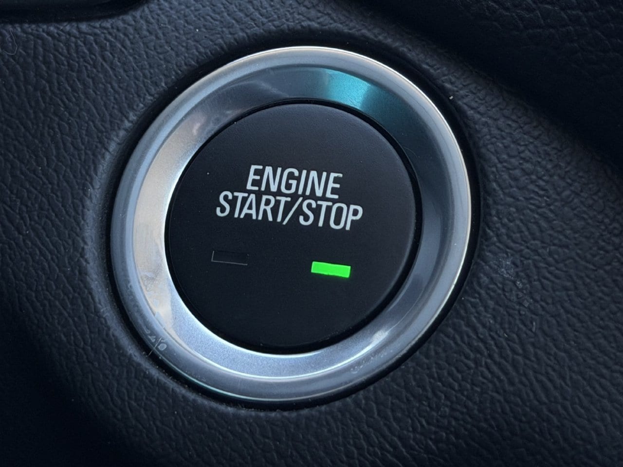 2024 Chevrolet Equinox LT - Photo 20