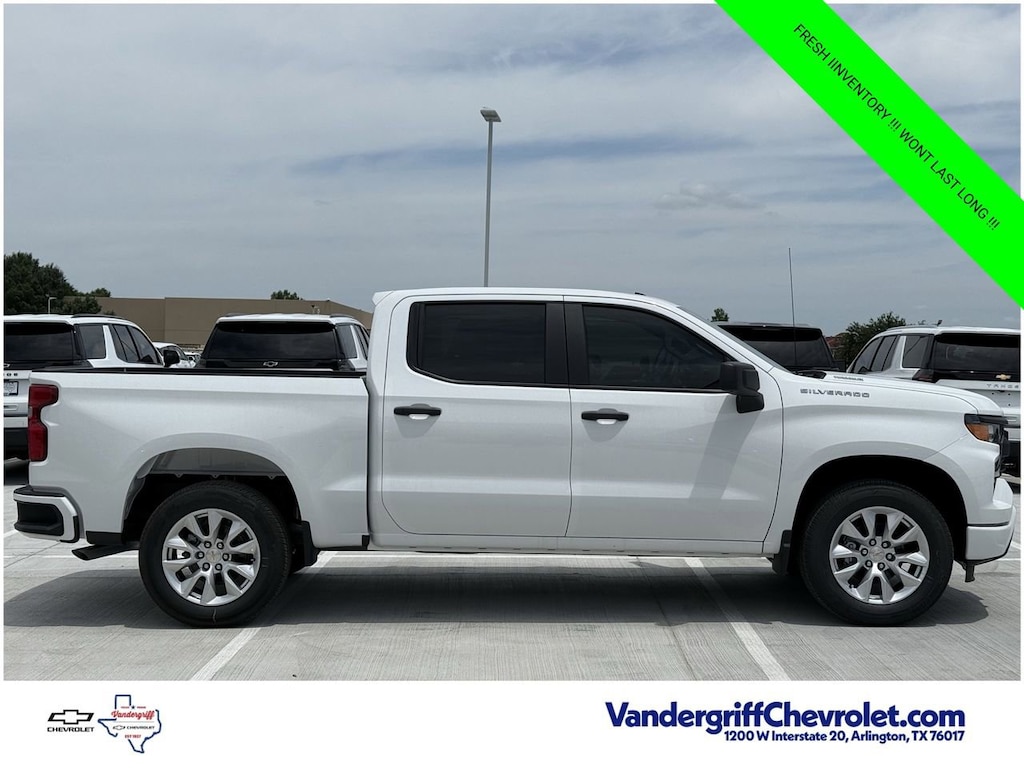 New 2026 Chevrolet Silverado 1500 Custom Truck Crew Cab