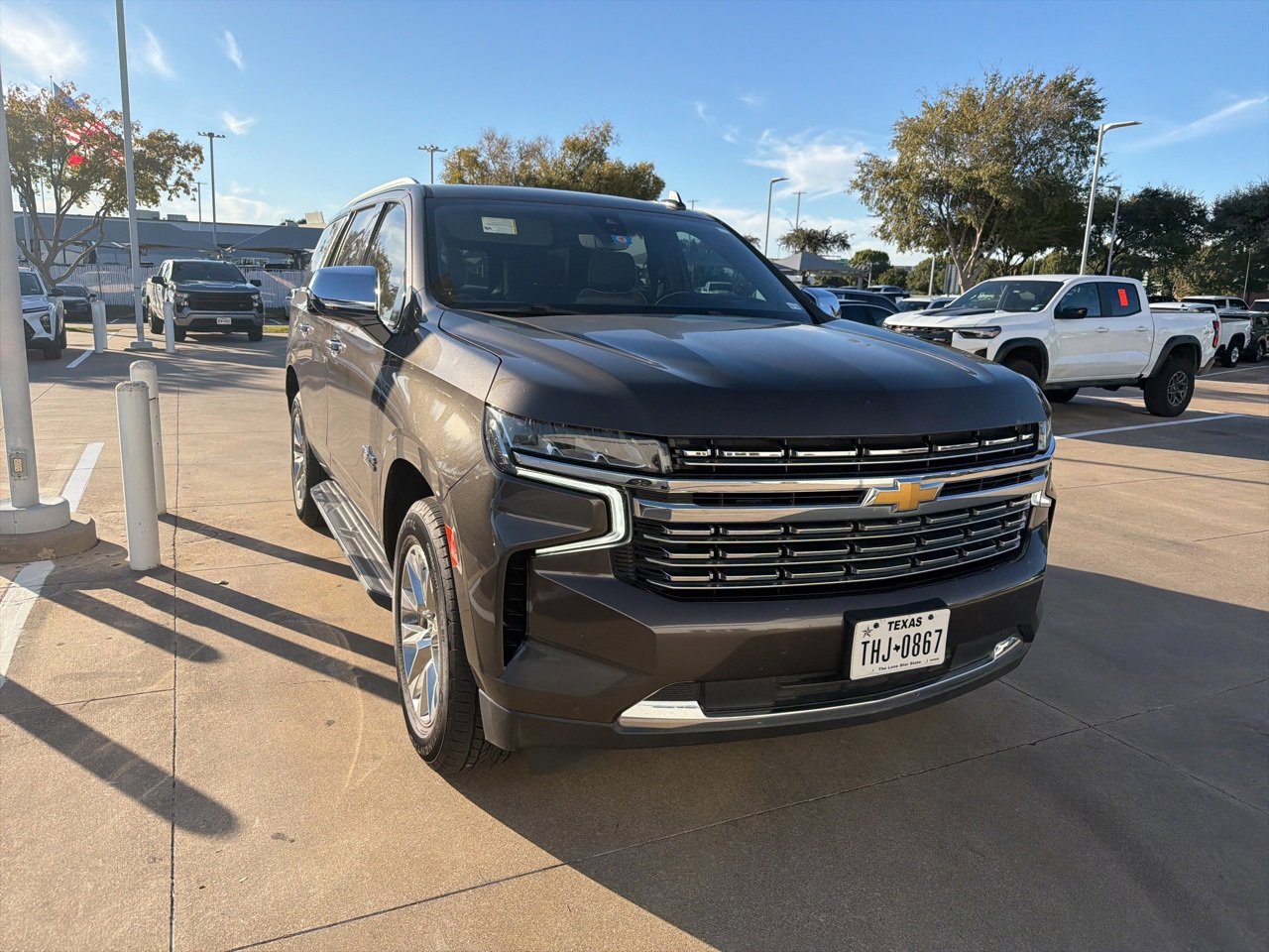 2021 Chevrolet Tahoe Premier photo 2