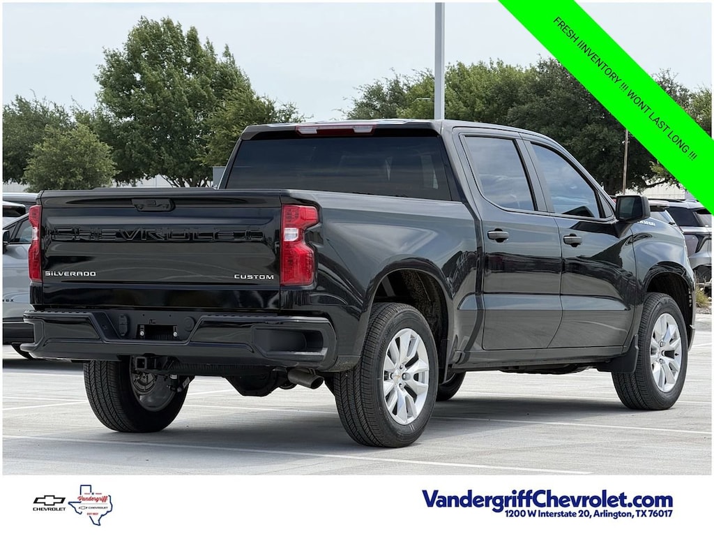 New 2026 Chevrolet Silverado 1500 Custom Truck Crew Cab