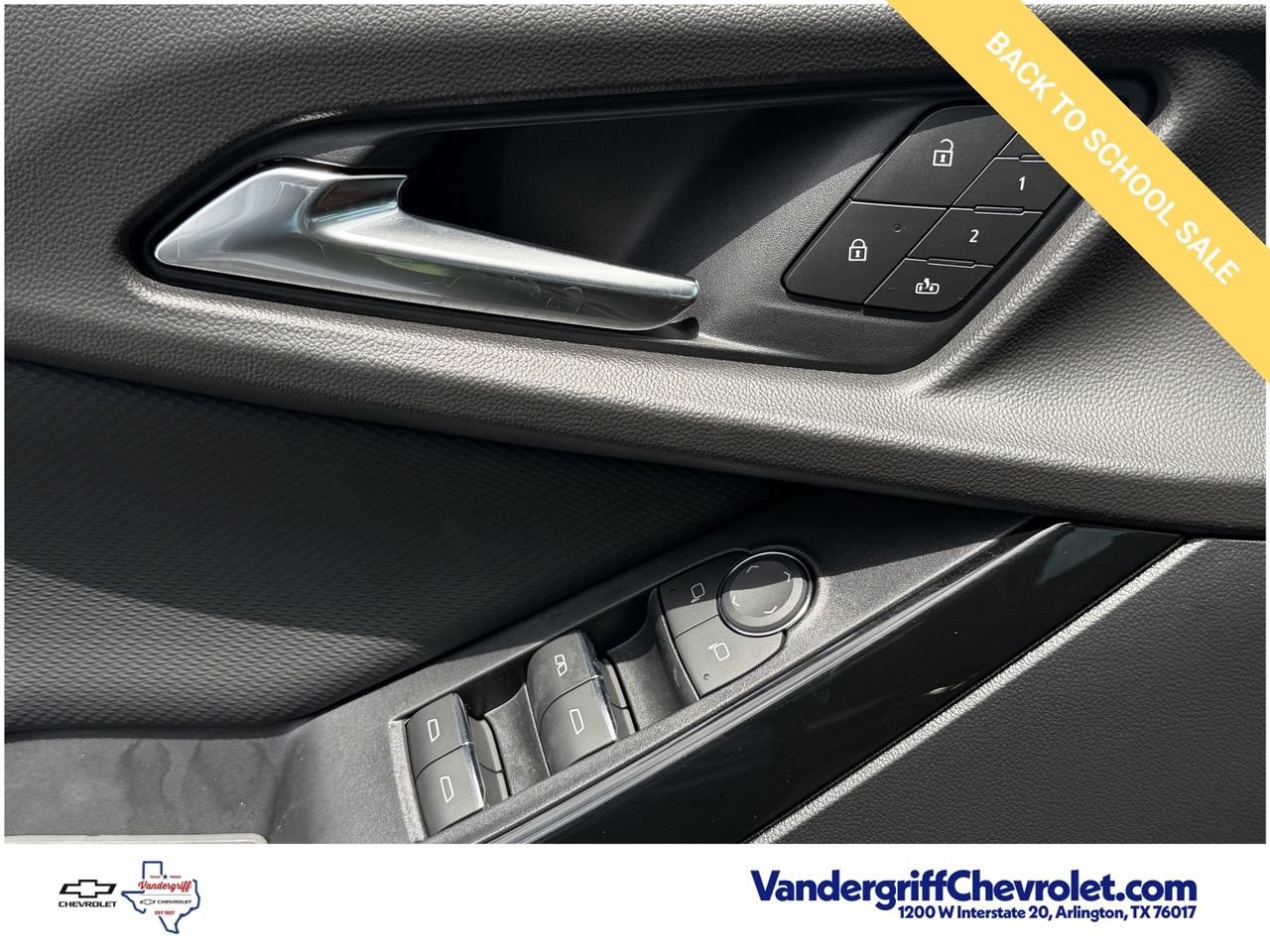 2027 Chevrolet Equinox RS - Photo 20