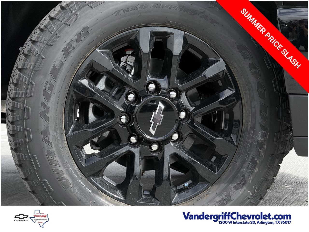 2026 Chevrolet Silverado 2500 HD LTZ - Photo 8