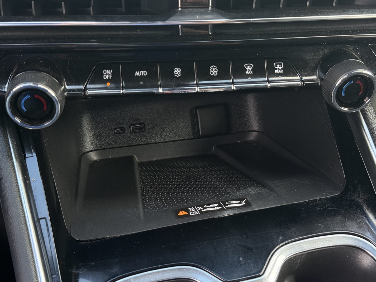 2026 Chevrolet Traverse LT - Photo 19