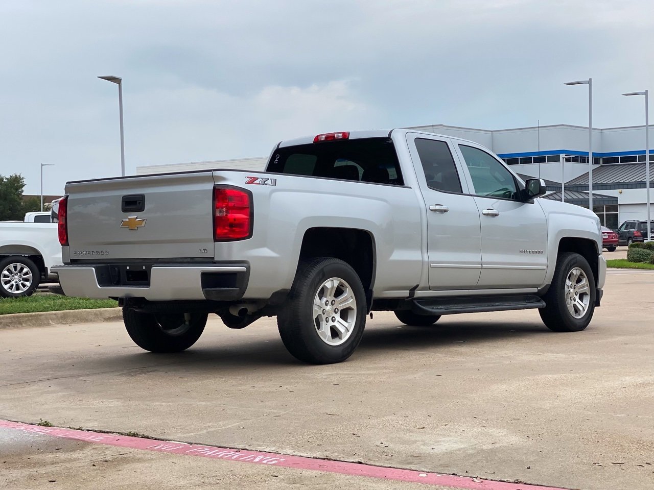 Used 2019 Chevrolet Silverado 1500 LD LT Z71 with VIN 2GCVKPEC0K1123817 for sale in Arlington, TX