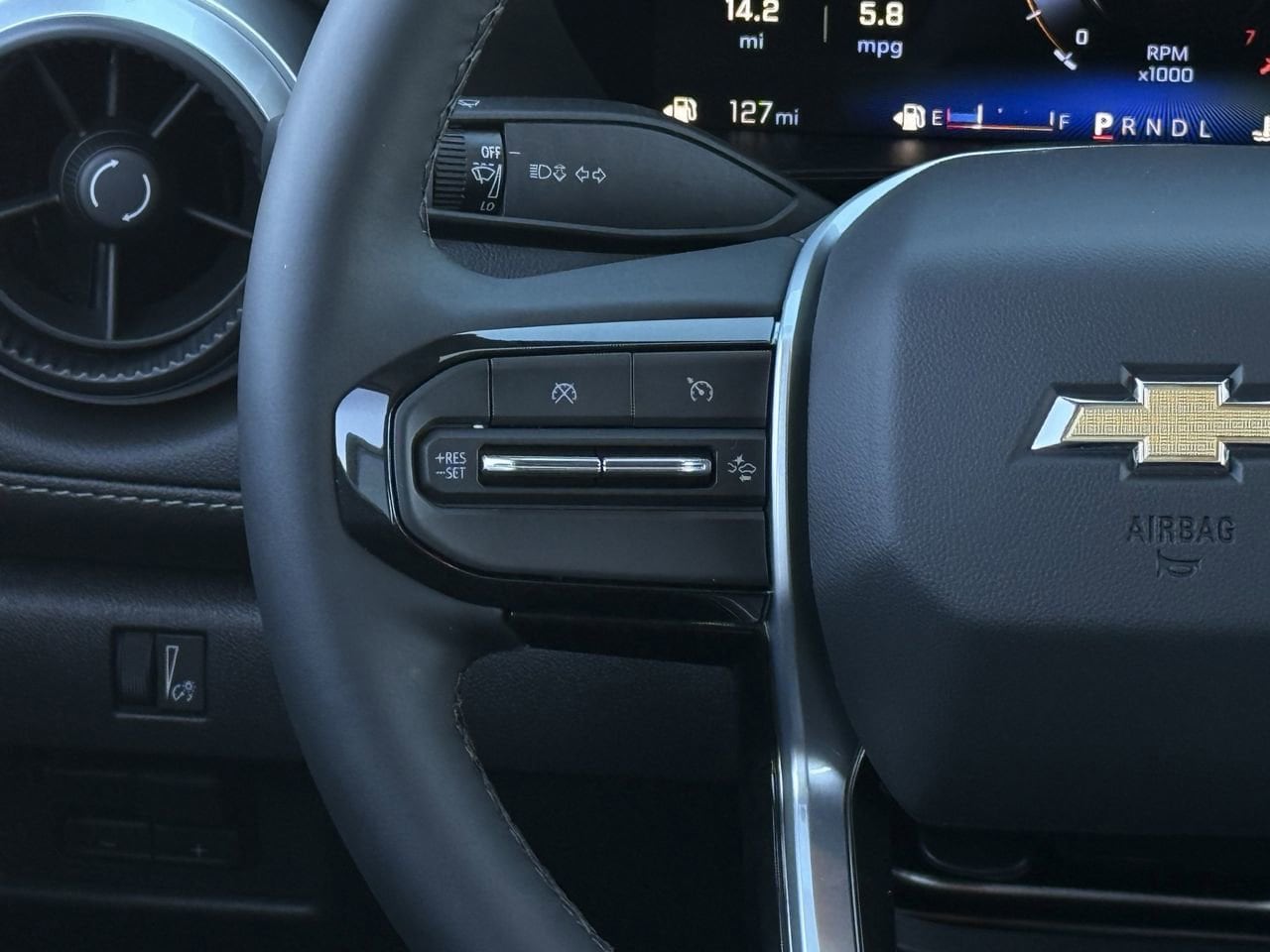 2026 Chevrolet Colorado LT - Photo 13